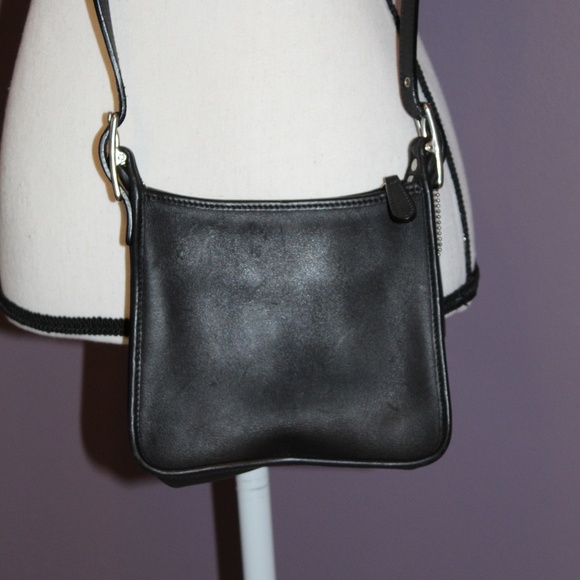 Coach Handbags - COACH Vintage Small Legacy Leather Crossbody